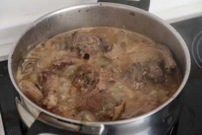 pato-azulon-al-vino-anadir-agua