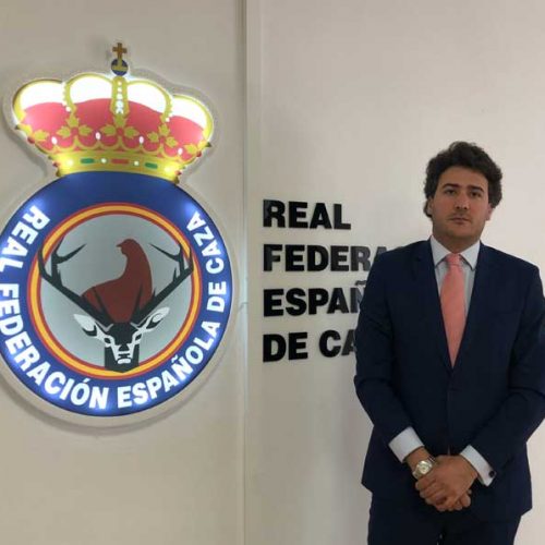 Ángel López Maraver deja la presidencia de la RFEC