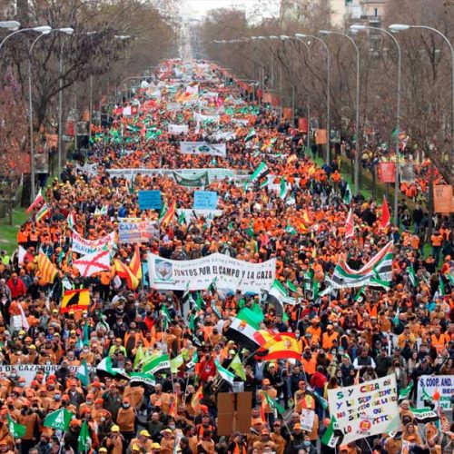 La RFEC anuncia nuevas movilizaciones para frenar la «deriva ecoanimalista» del Gobierno de España