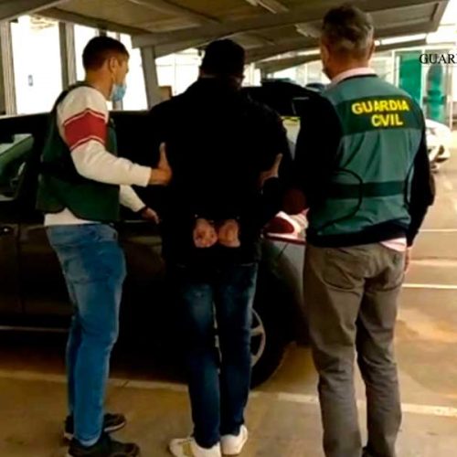 La Guardia Civil detiene a un estafador que ofrecía por internet una tirada de torcaces en media veda