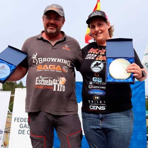 Cristóbal Jiménez y Beatriz Laparra revalidan por tercer año consecutivo el Campeonato de España de Compak Sporting
