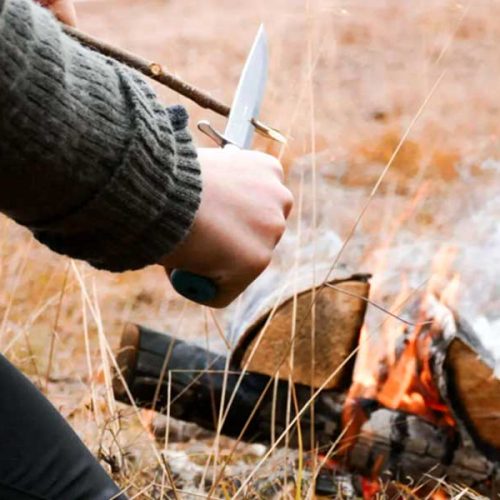 Esteller consigue la distribución de la marca sueca de cuchillos de caza y supervivencia Morakniv